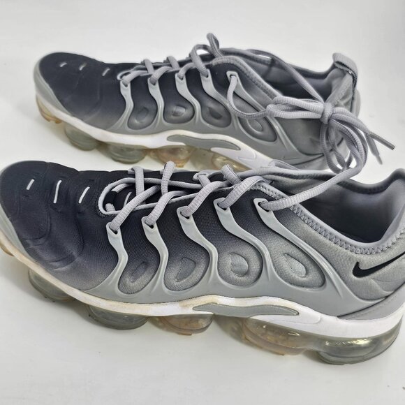 NIKE 924453-007 WOLF GREY VAPORMAX MENS SNEAKER SIZE US 9.5